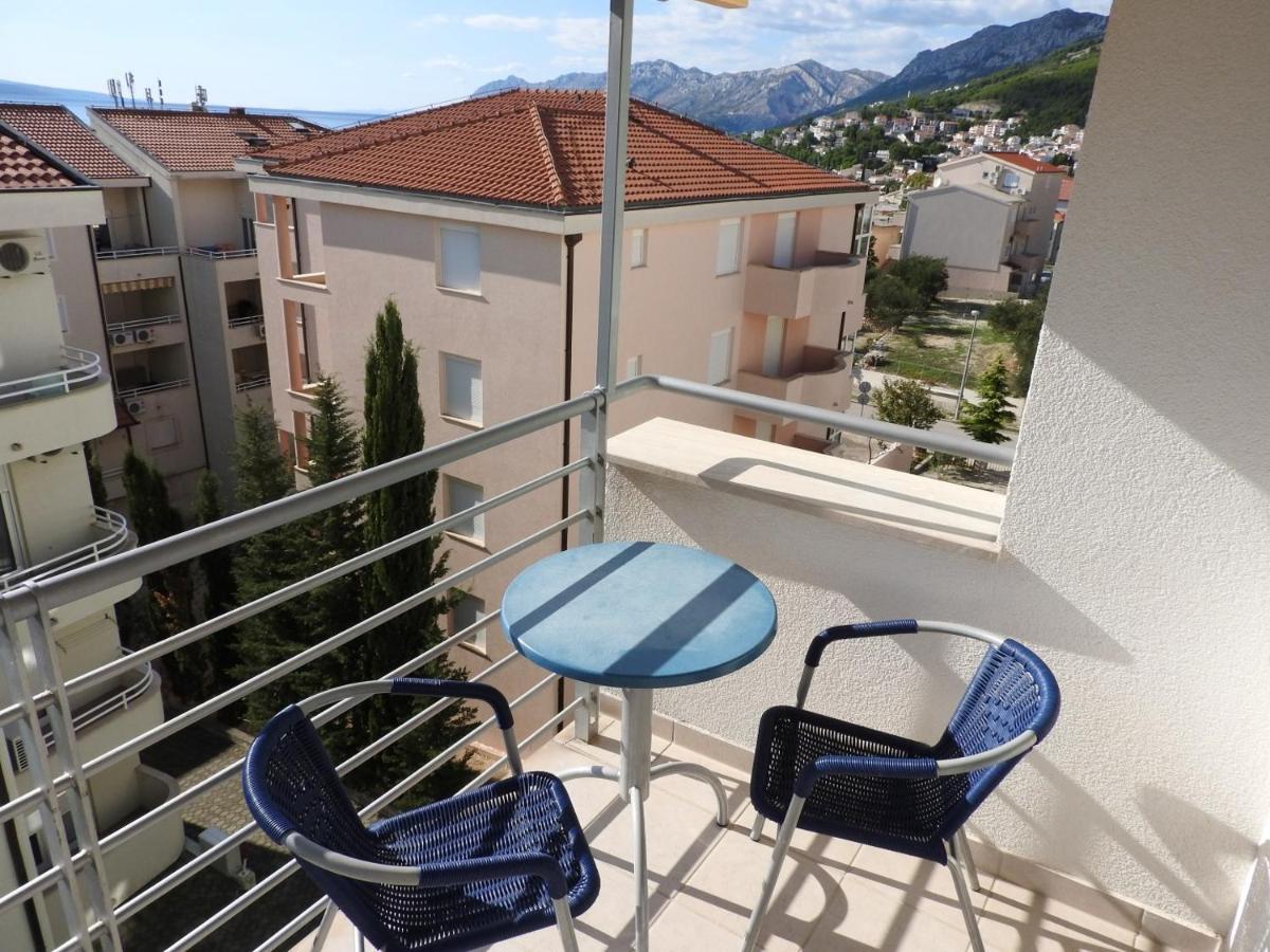 Ruza&Nikolina "1" Apartmani - Baška Voda Екстериор снимка