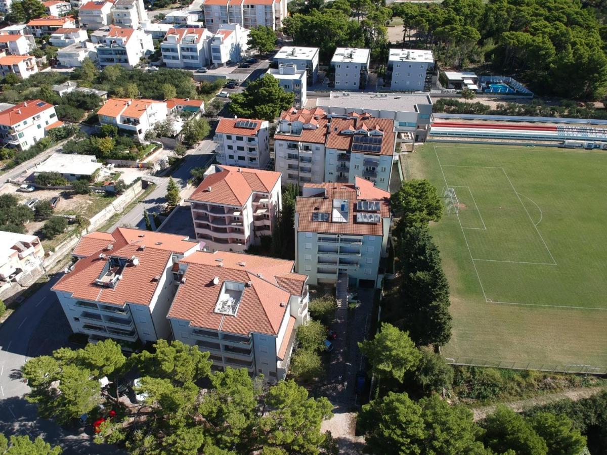 Ruza&Nikolina "1" Apartmani - Baška Voda Екстериор снимка