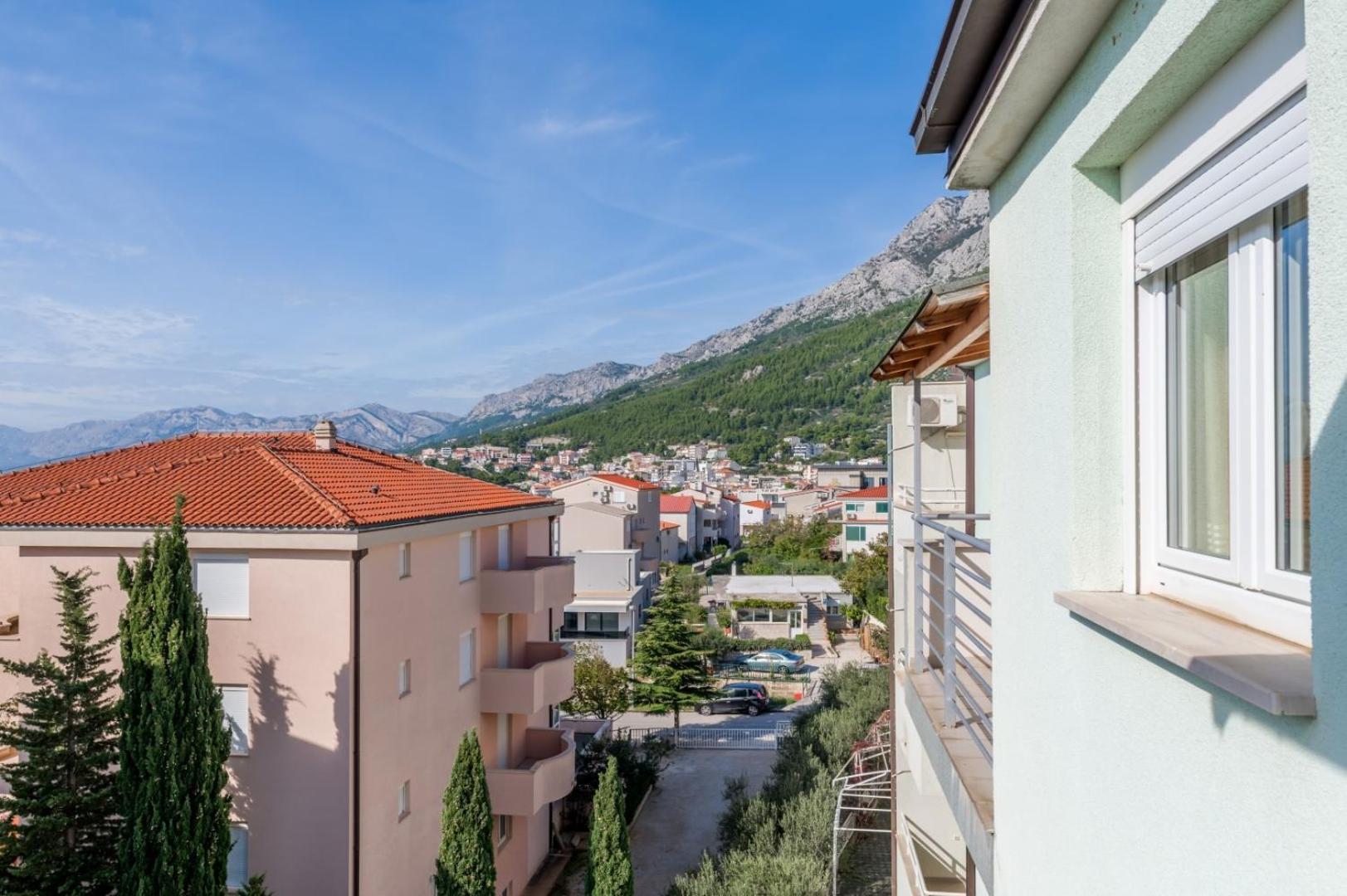 Ruza&Nikolina "1" Apartmani - Baška Voda Екстериор снимка