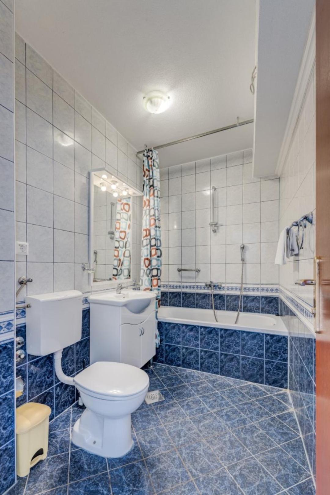 Ruza&Nikolina "1" Apartmani - Baška Voda Екстериор снимка