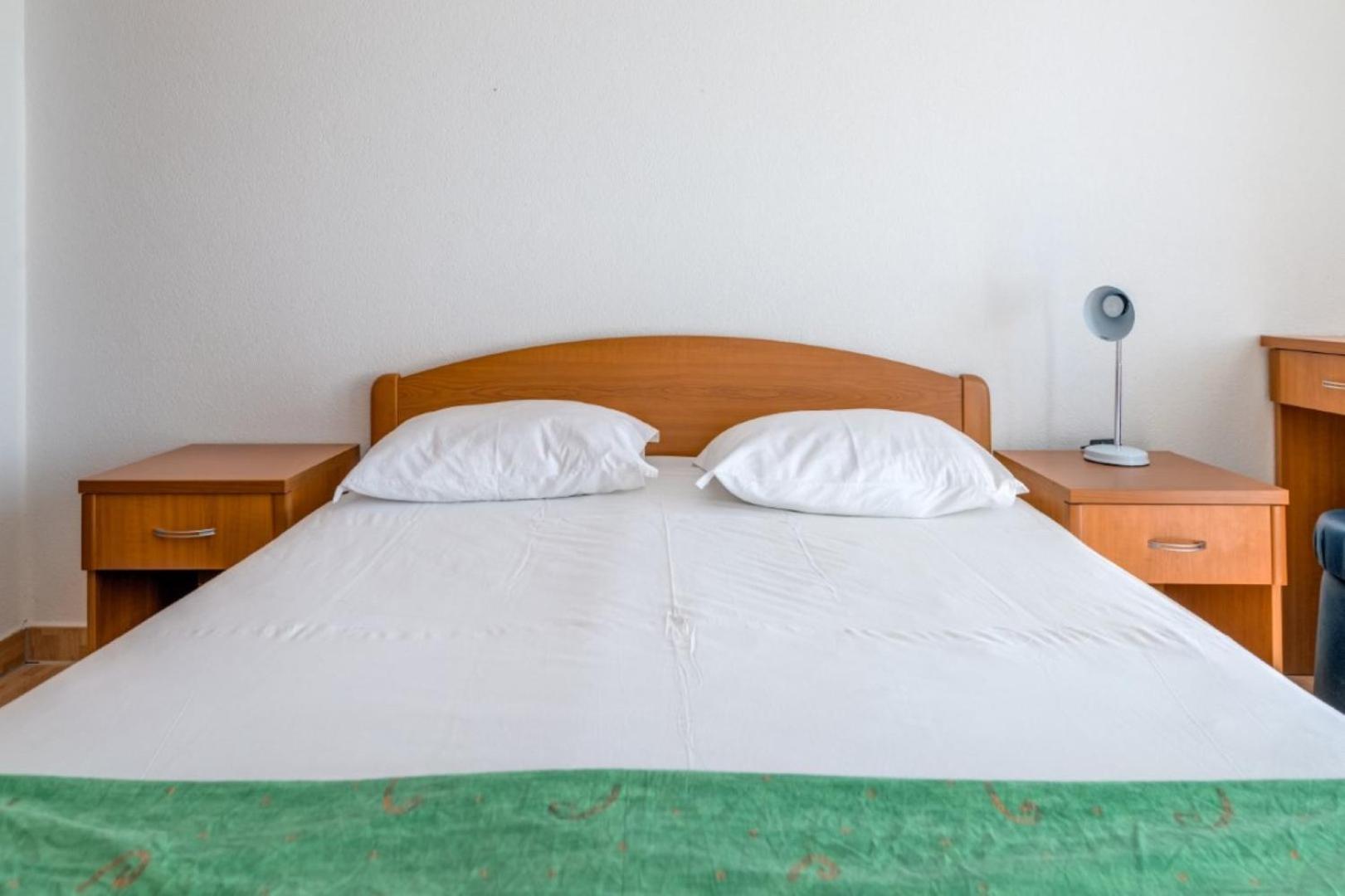 Ruza&Nikolina "1" Apartmani - Baška Voda Екстериор снимка